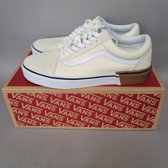 Konkurrence missil uophørlige Vans | Shoes | Brand New Vans Old Skool Off White Half Gum Sole Size Mens  85 Ladies | Poshmark